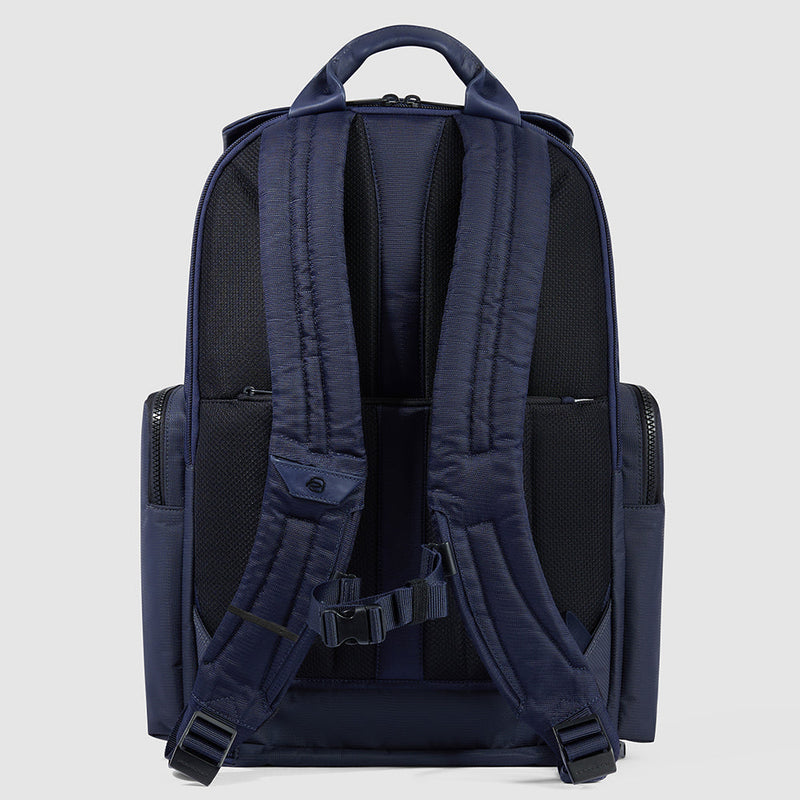 Travel laptop backpack 15,6"