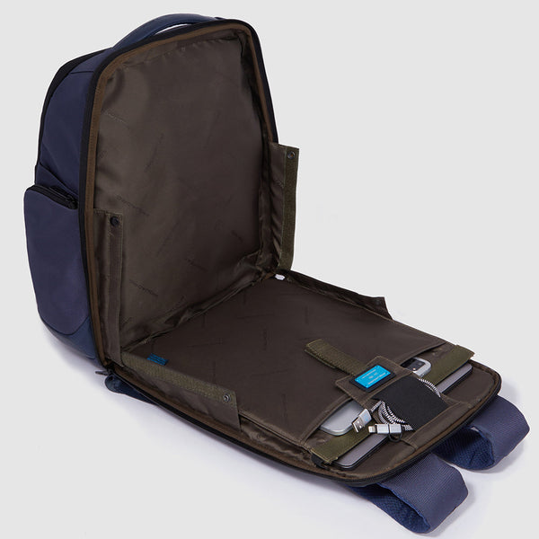 Travel laptop backpack 15,6"