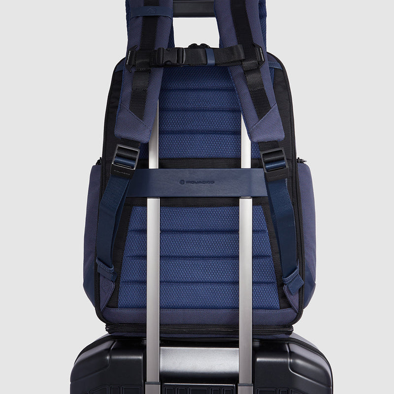 Travel laptop backpack 15,6"