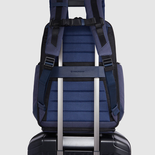 Travel laptop backpack 15,6"