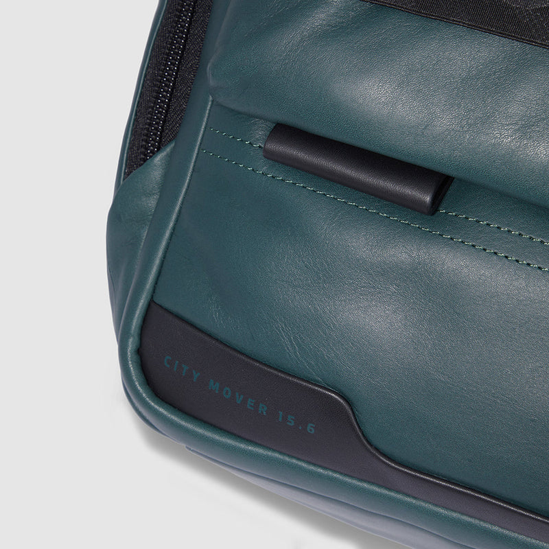 Travel laptop backpack 15,6"