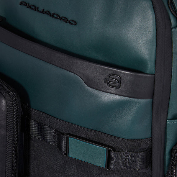 Travel laptop backpack 15,6"