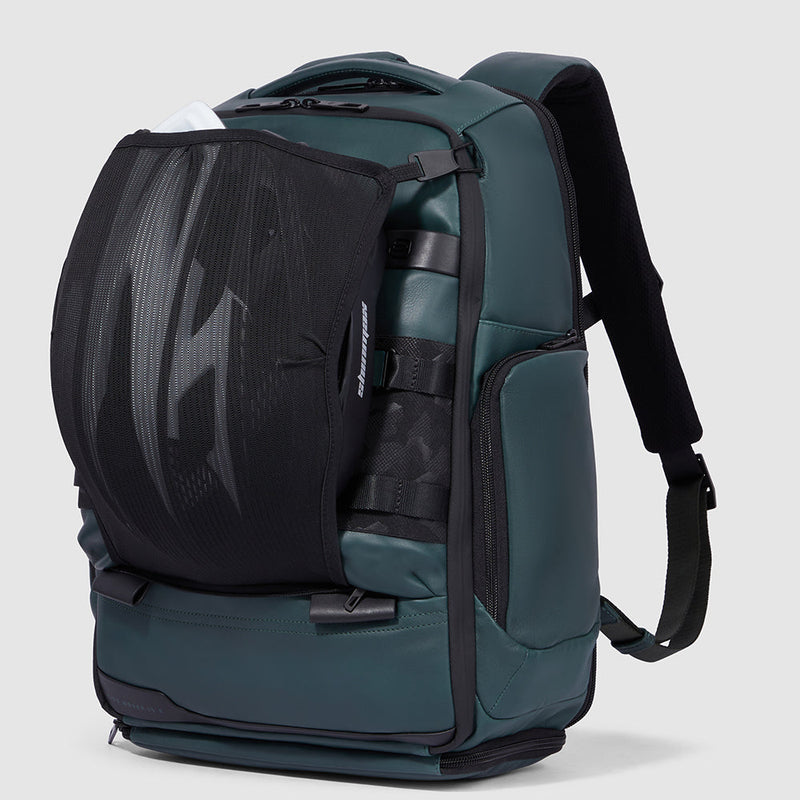 Travel laptop backpack 15,6"