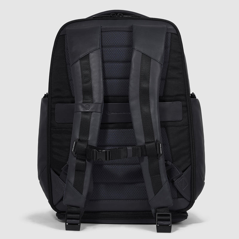 Travel laptop backpack 15,6"