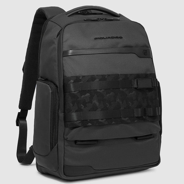 Personalizable, modular laptop backpack 15,6"