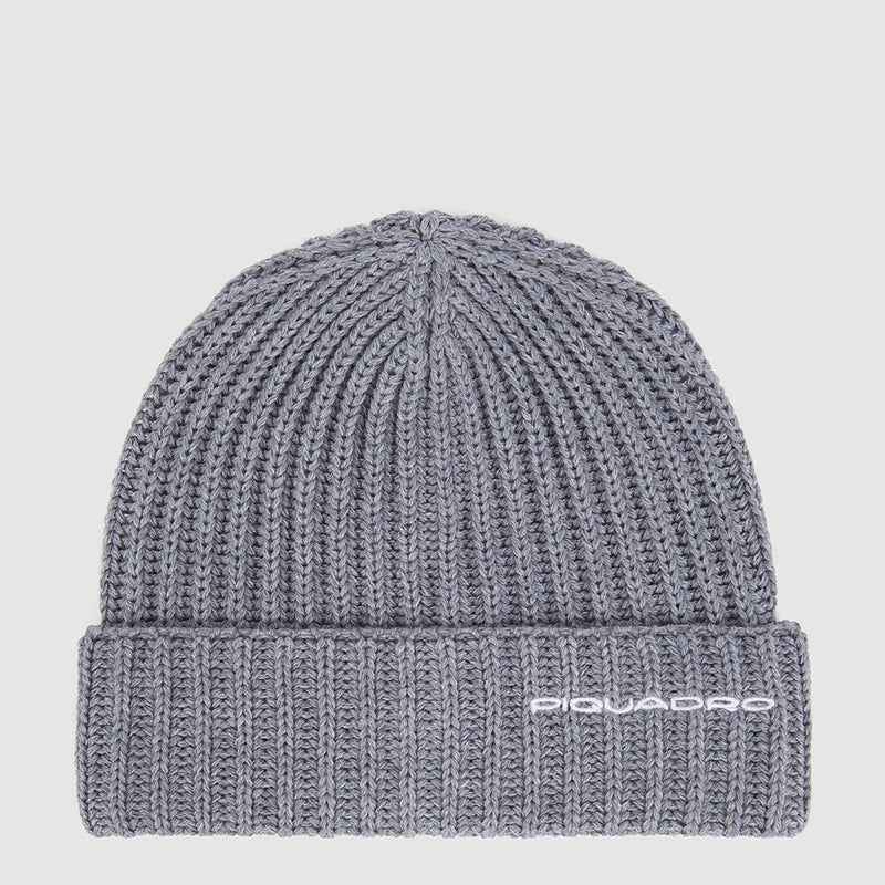 One color fabric beanie hat