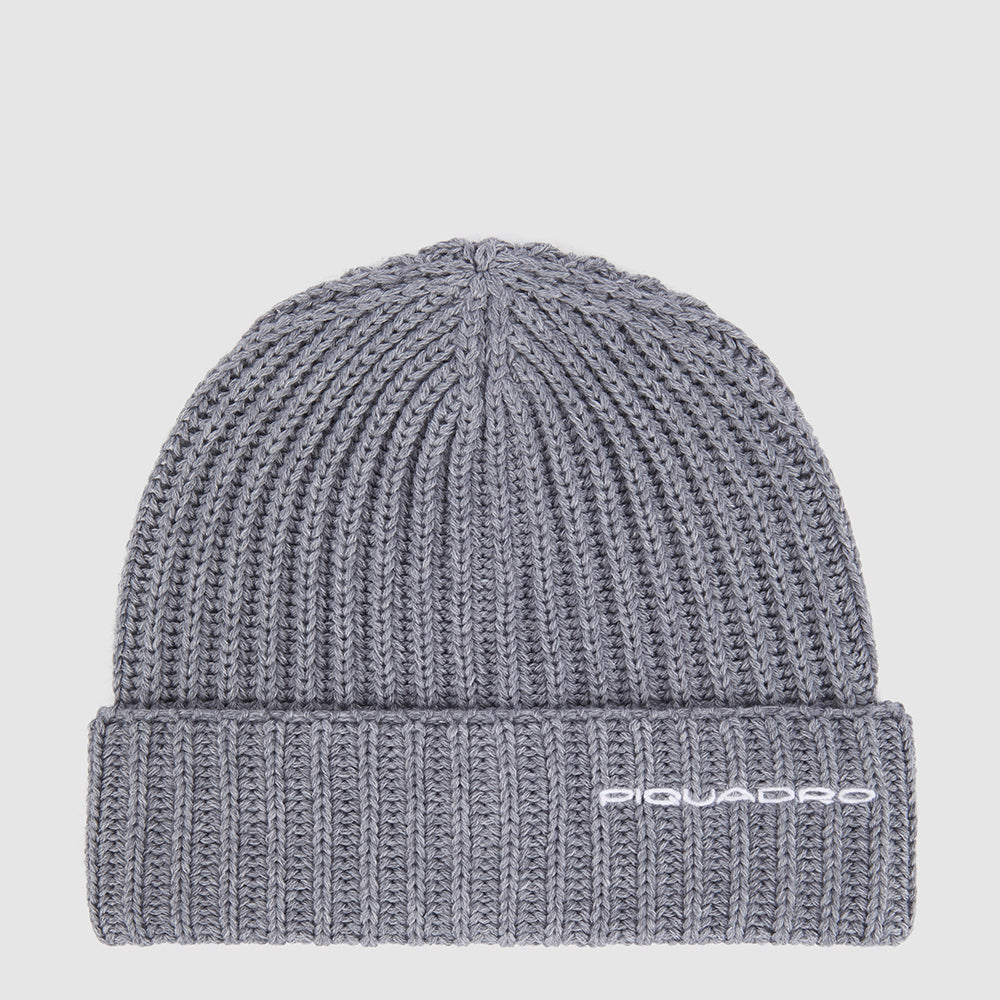 One color fabric beanie hat