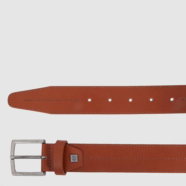 Men’s belt with prong buckle