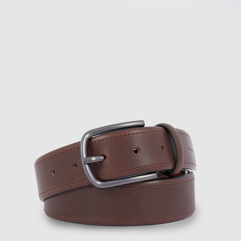 Men’s belt with prong buckle