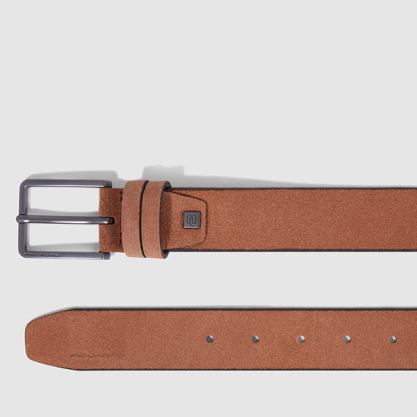 Men’s leather belt with prong buckle