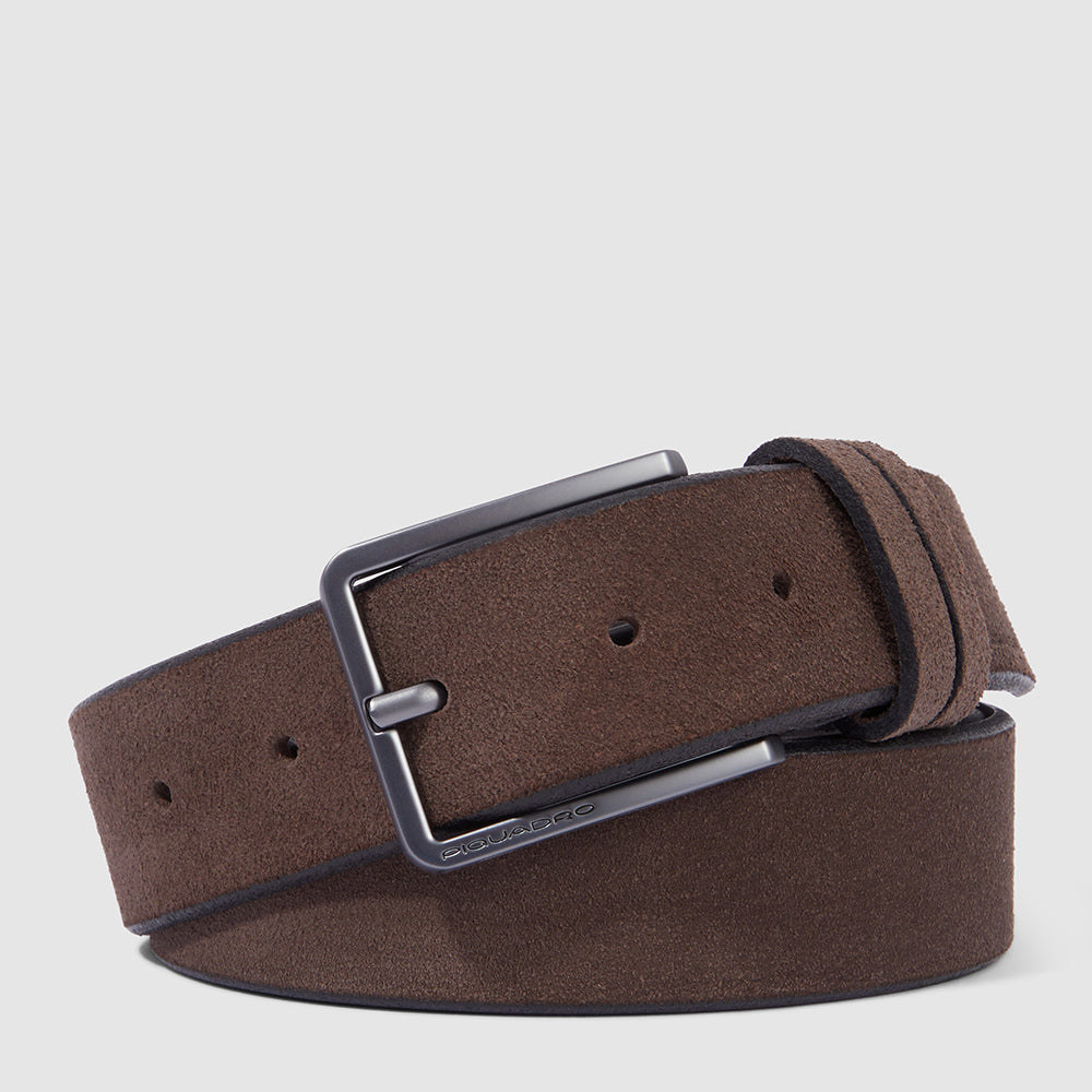 Men’s leather belt with prong buckle