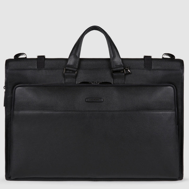 Folding garment bag with shirt sleeve