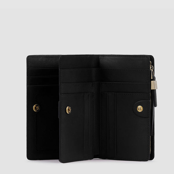 Women’s wallet with coin pocket