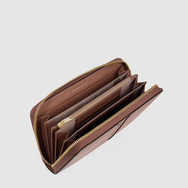 Zip-around women’s wallet with four dividers