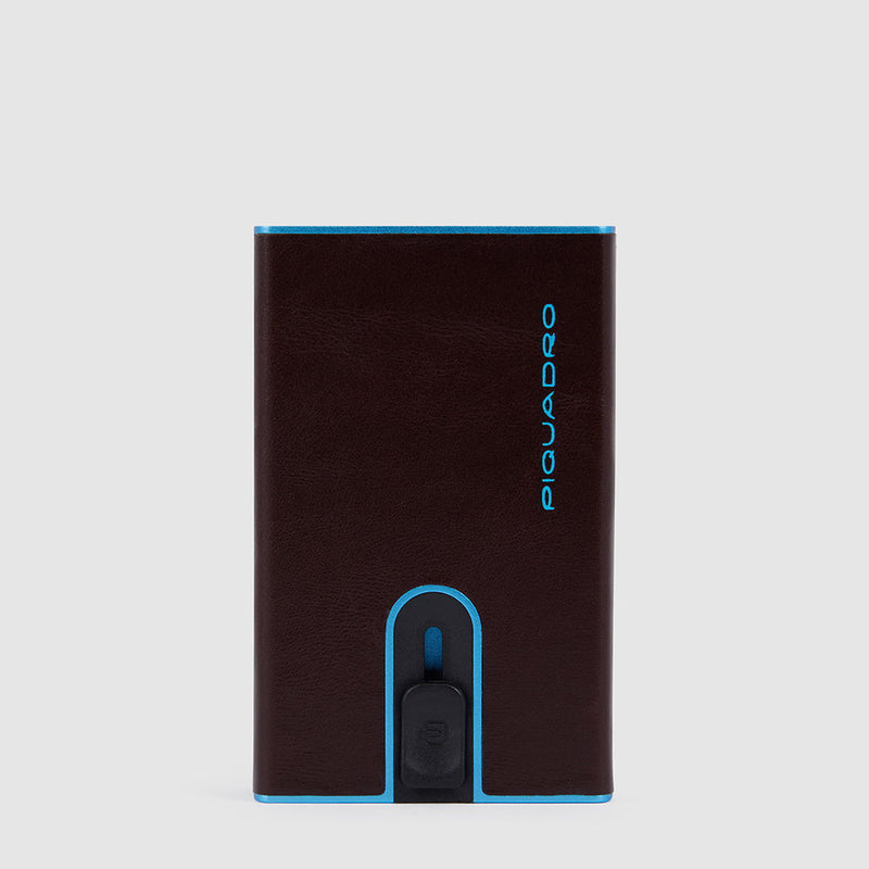 Compact wallet for banknotes and credi cards