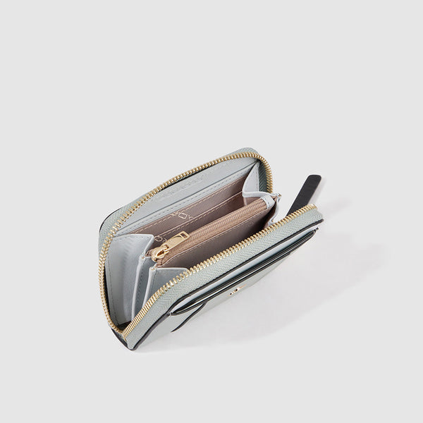 Zip-around women’s wallet with four dividers