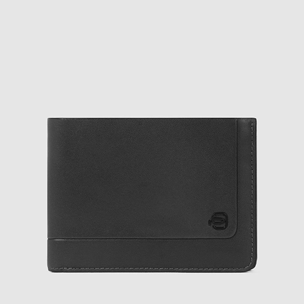 Men’s wallet with flip up ID window