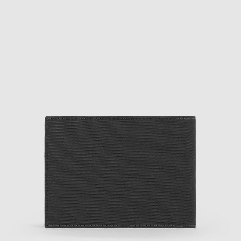 Men’s wallet in recycled fabric