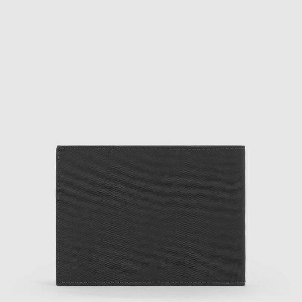 Men’s wallet in recycled fabric