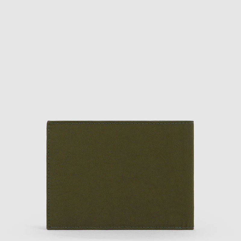 Men’s wallet in recycled fabric