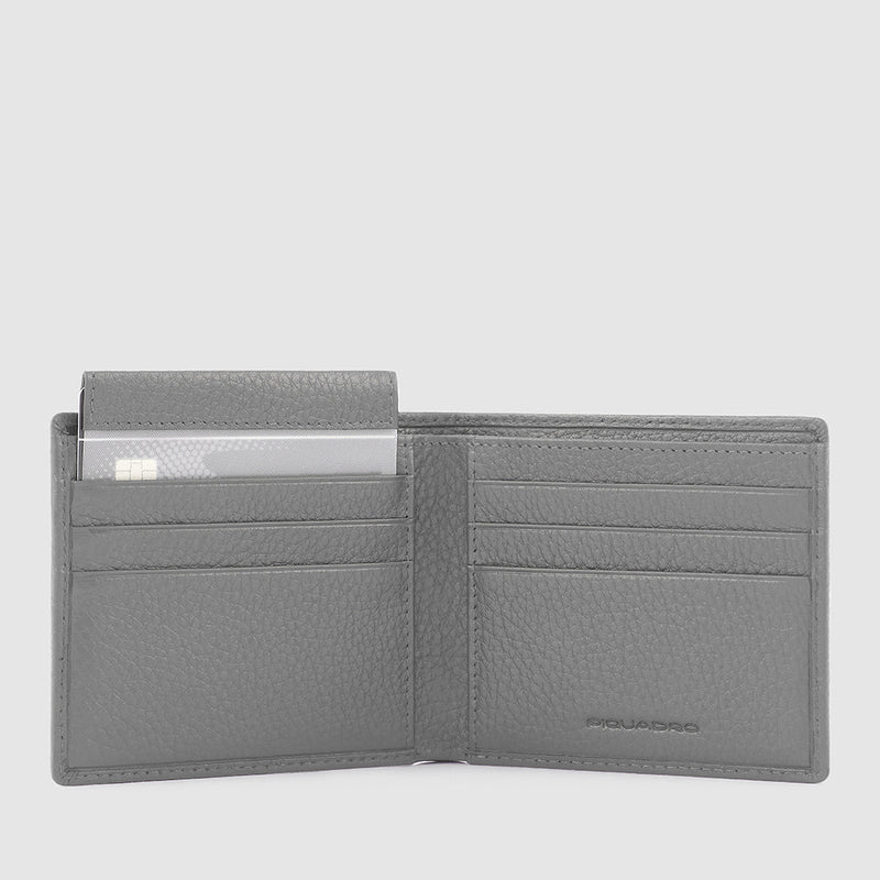 Men’s wallet with removable document facility