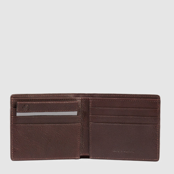 Men’s wallet with removable document facility