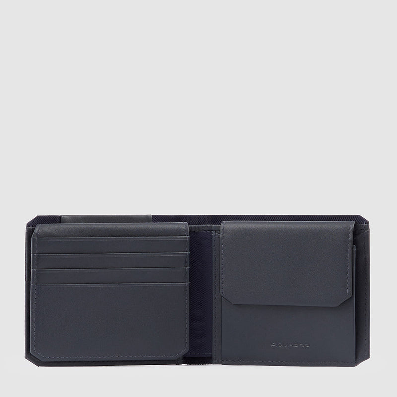 Men’s wallet with flip up ID window