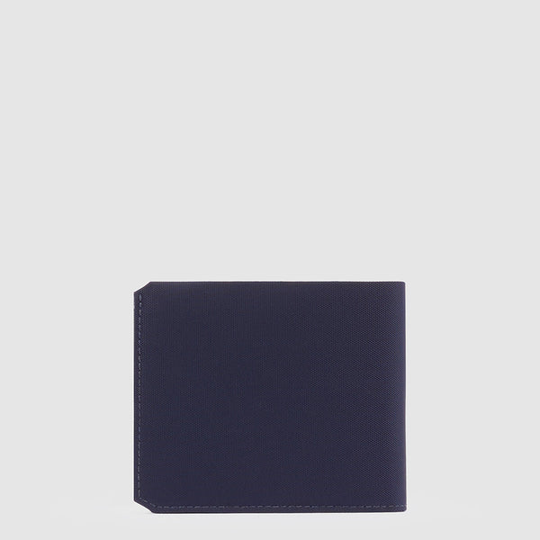Men’s wallet with flip up ID window