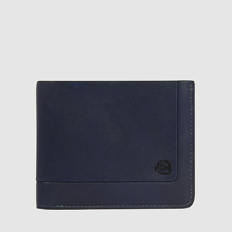 Slim men’s wallet with zipped coin pocket