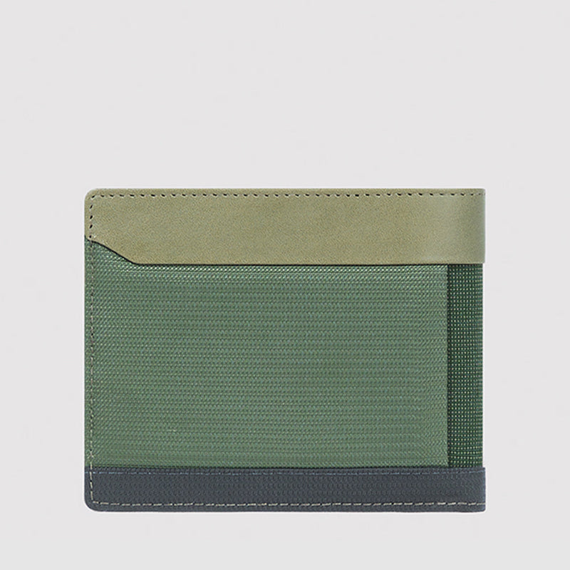 Slim men’s wallet with zipped coin pocket
