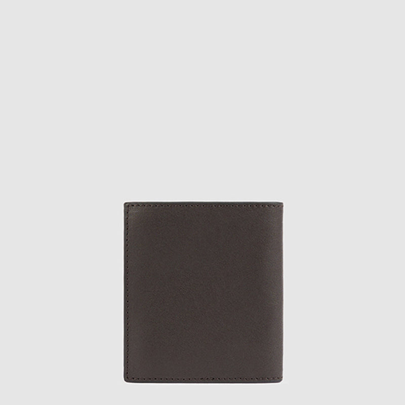 Vertical men’s wallet with coin pocket