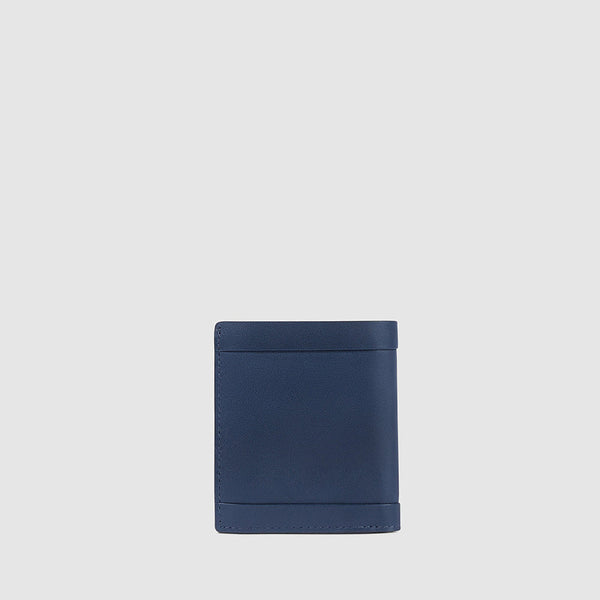 Vertical men’s wallet with coin pocket
