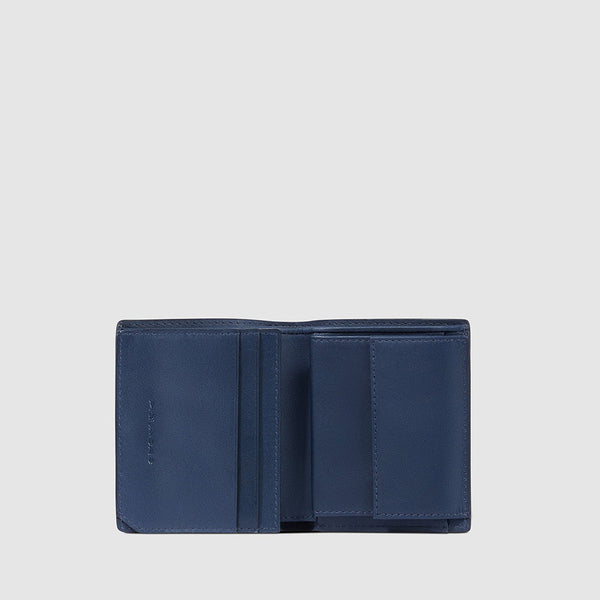 Vertical men’s wallet with coin pocket