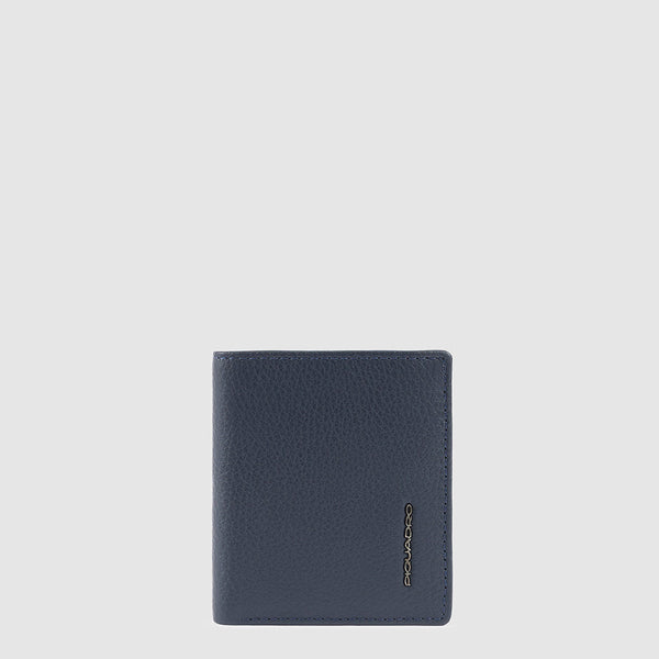 Vertical men’s wallet with coin pocket