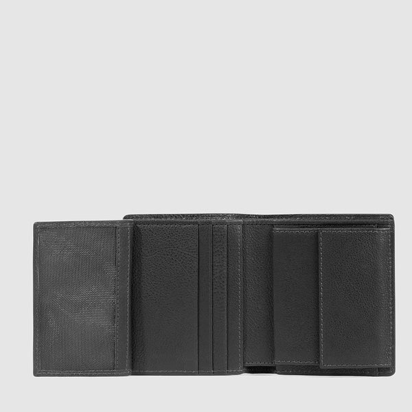 Vertical men’s wallet with coin pocket