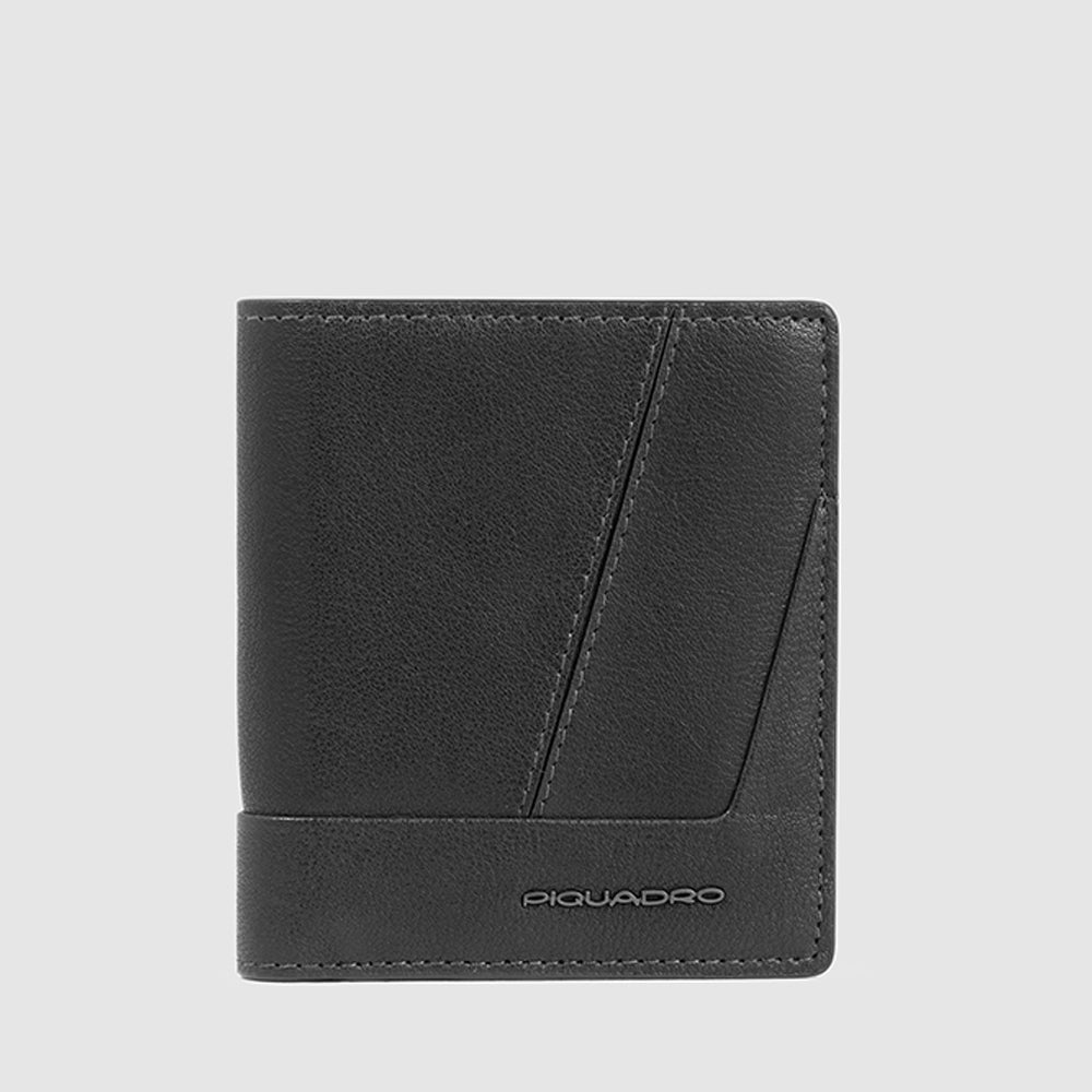 Vertical men’s wallet with coin pocket
