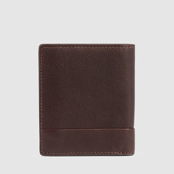 Vertical men’s wallet with coin pocket