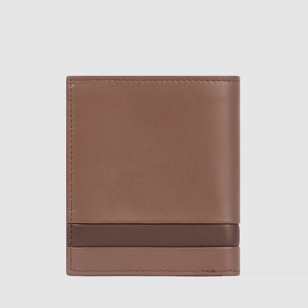 Vertical men’s wallet with coin pocket
