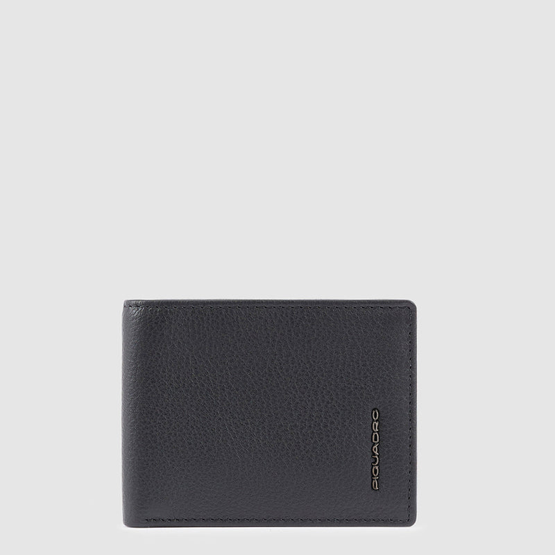 Men’s wallet with flip ID window